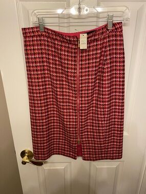 Talbots Pink Houndstooth Zip-Front Pencil Skirt